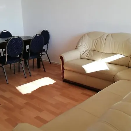 Helle Monteurwohnung In Grünau Apartamento Leipzig